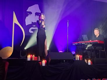 Maria Sułkowska z pierwszym miejscem podczas Wieczoru Poezji przy Świecach
